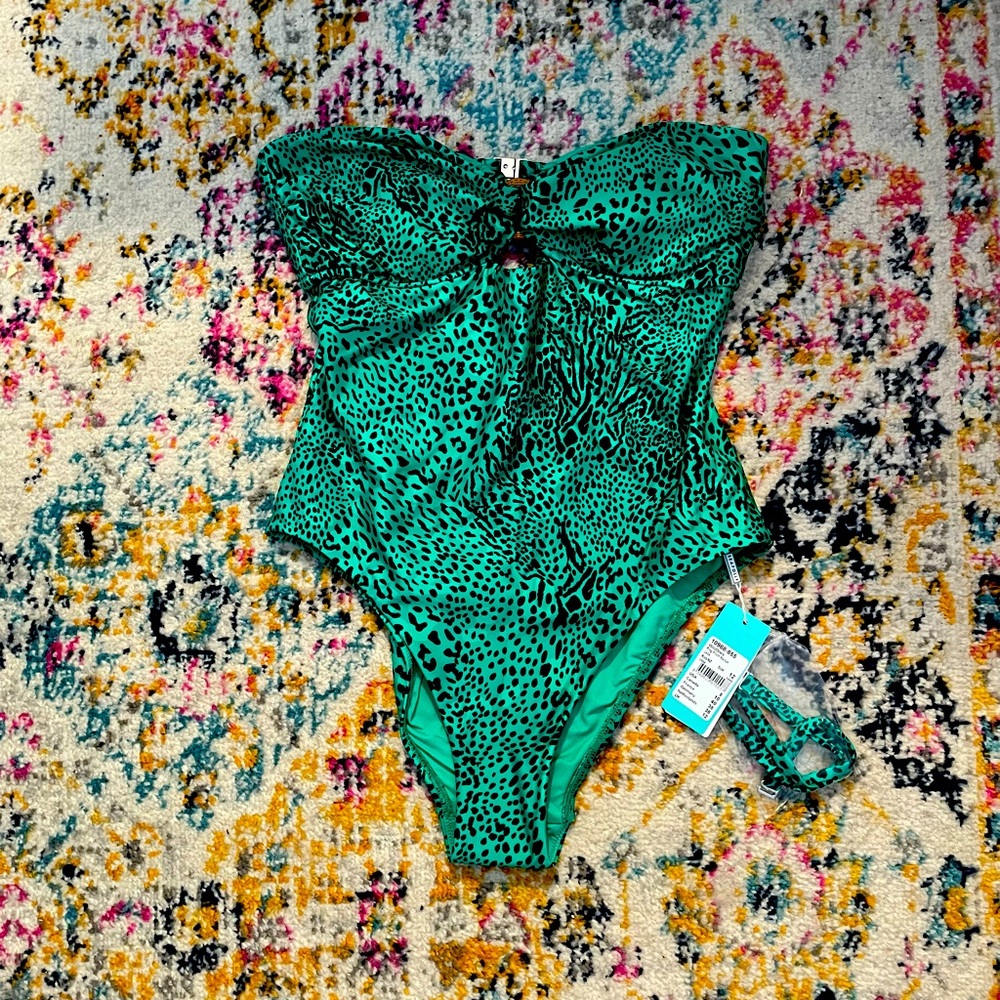 Seafolly ring front bandeau one piece